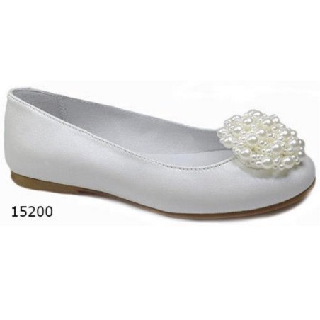 SPANISH IVORY FIRST HOLY COMMUNION SHOES BY TINNY SHOES STYLE 15200