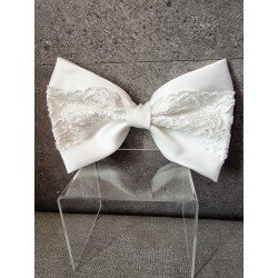 IVORY FIRST HOLY COMMUNION BOW STYLE PL26