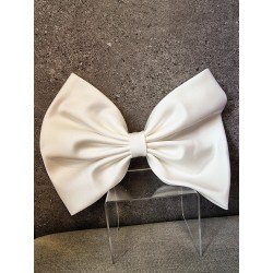 IVORY FIRST HOLY COMMUNION BOW STYLE PL38