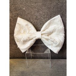 IVORY FIRST HOLY COMMUNION BOW STYLE PL43